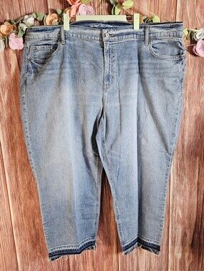 Old Navy Mid Rise Boyfriend Fit Jeans Plus Size 24W